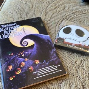 NWT nightmare before Christmas gift set of paperback book and coasters